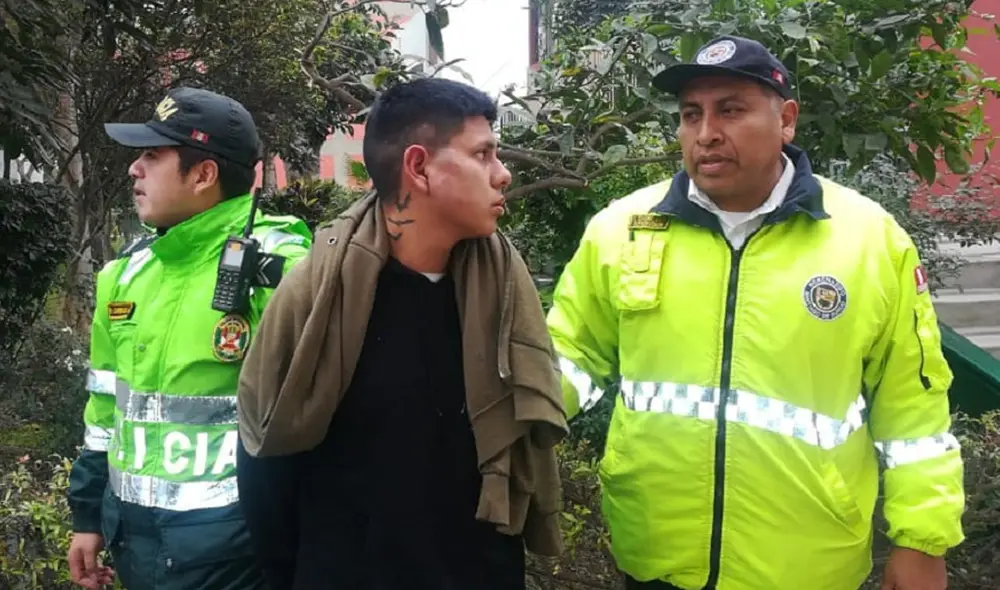 El delincuente identificado como Emerson Torres Quispe. El delincuente identificado como Emerson Torres Quispe.