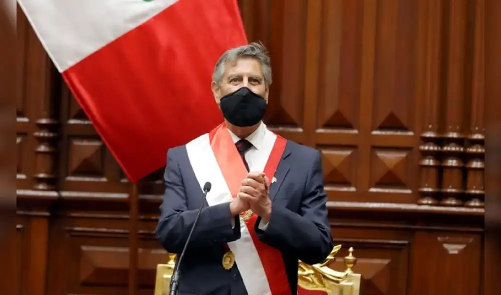 Sagasti juró como presidente interino de la República este martes 17 de noviembre luego que haya asumido el cargo de titular del Parlamento. Foto: Presidencia Sagasti juró como presidente interino de la República este martes 17 de noviembre luego que haya asumido el cargo de titular del Parlamento. Foto: Presidencia