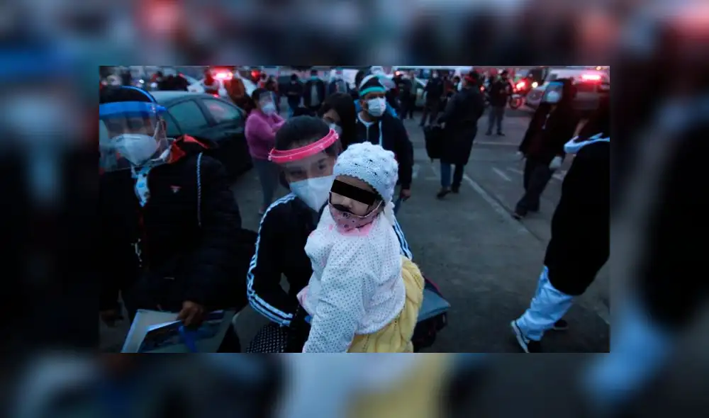 Aglomeraciones de pasajeros en el Aeropuerto Jorge Chávez / Fotos: John Reyes/La República. Aglomeraciones de pasajeros en el Aeropuerto Jorge Chávez / Fotos: John Reyes/La República.