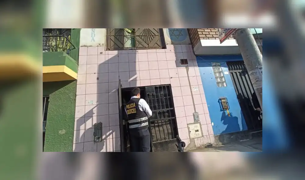 Peritos de Criminalística llegaron para investigar el lugar donde encontraron el cadáver. (Foto: Joel Robles / URPI - GLR)