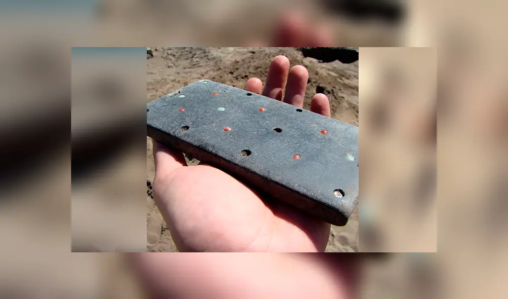 Desliza para ver los detalles de este 'iPhone prehistórico' que se viralizó en Facebook. Foto: Captura. Desliza para ver los detalles de este 'iPhone prehistórico' que se viralizó en Facebook. Foto: Captura.