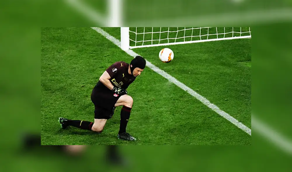 El triste adios de Petr Cech, el portero del casco