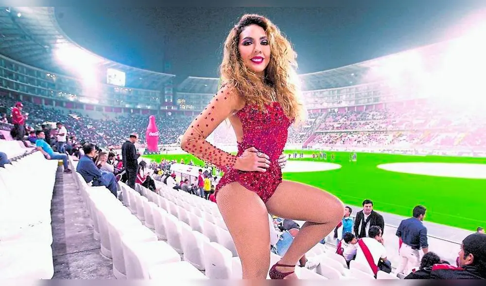 El reencuentro de Agua Bella por el concierto de aniversario de Maricarmen Marín [VIDEO]