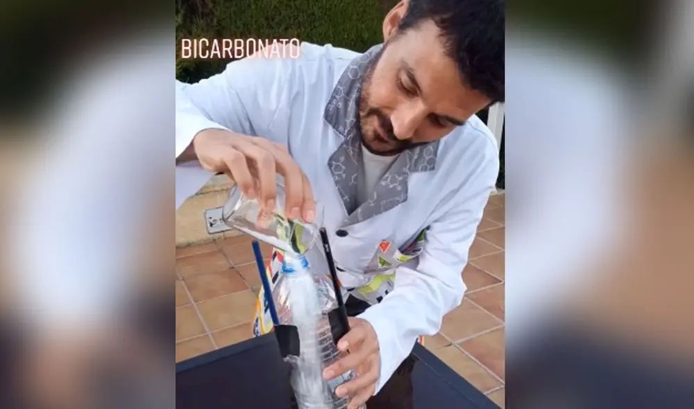 El científico mostró un divertido experimento para que los más pequeños lo puedan hacer en casa. Foto: TikTok