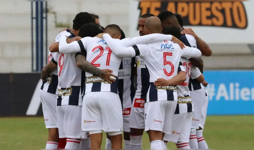 Alianza Lima descendió a segunda división tras perder ante Huancayo. Foto: Liga 1
