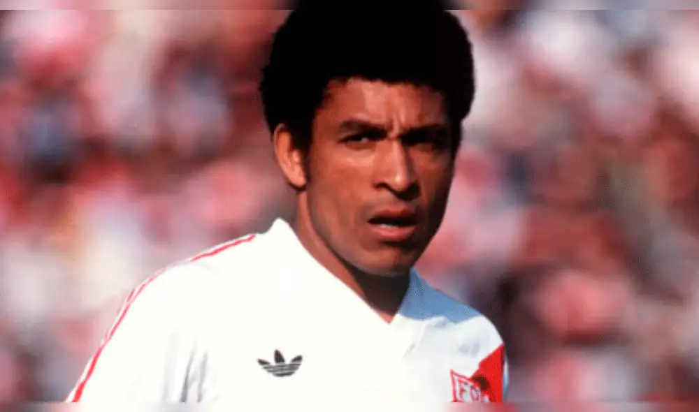 Héctor Chumpitaz y su esposa fueron internados tras pasar prueba de descarte de coronavirus Héctor Chumpitaz y su esposa fueron internados tras pasar prueba de descarte de coronavirus