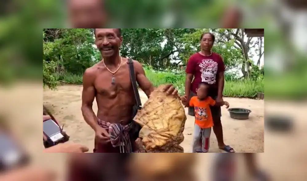 El hombre desconocía que lo que había encontrado en el mar valía más de 300 mil dólares. Foto: captura El hombre desconocía que lo que había encontrado en el mar valía más de 300 mil dólares. Foto: captura