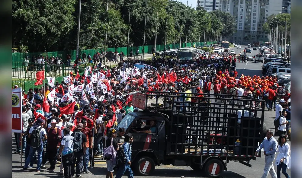  CGTP marcharon contra la reforma laboral [FOTOS]