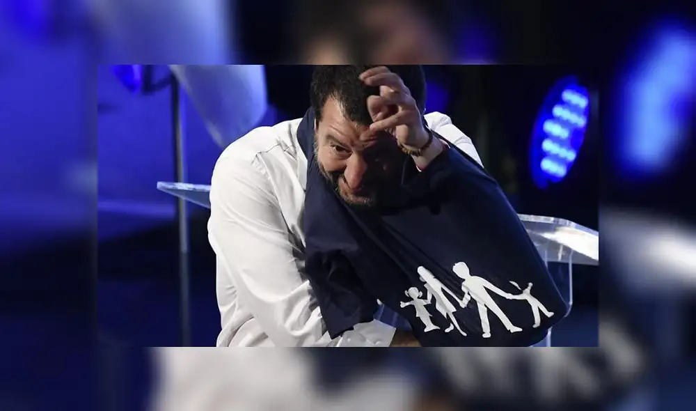 Choque entre ultraconservadores y feministas durante marcha 'a favor de la familia' en Italia [FOTOS] 