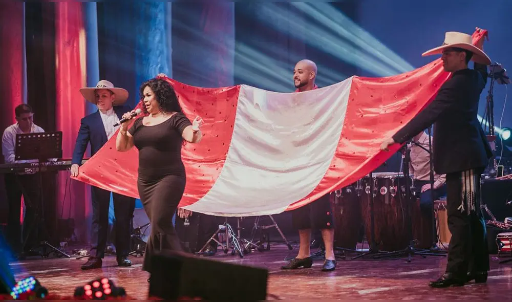 Eva Ayllón será premiada por los Grammy.