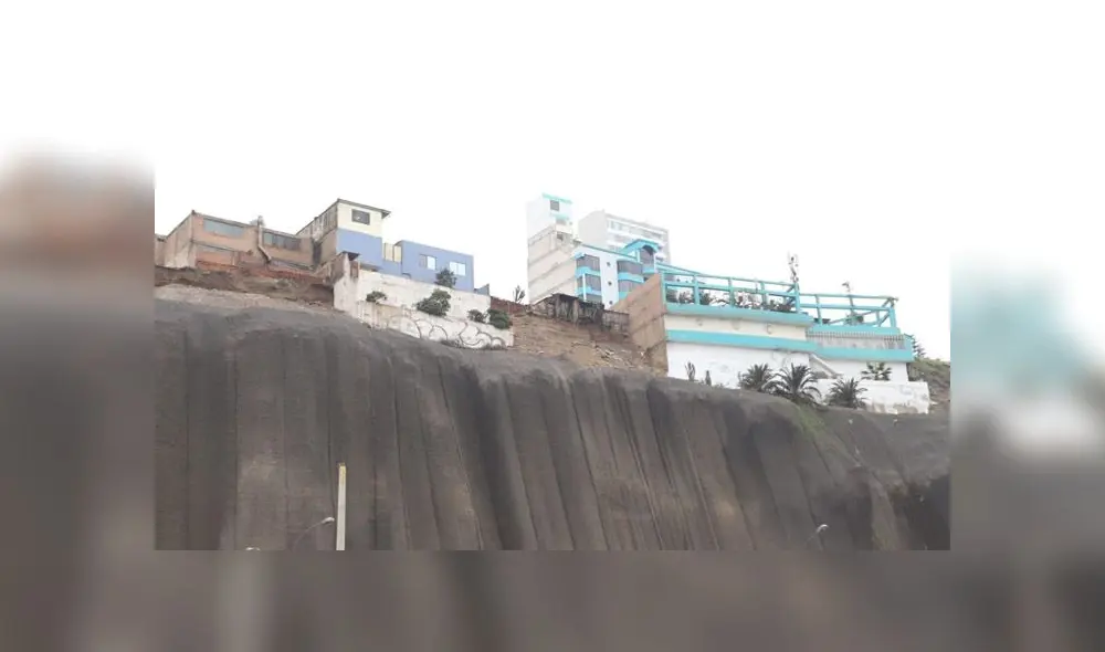 Geomallas en acantilados habrían sido fijadas con material de relleno inestable. (Foto: Municipalidad de Magdalena del Mar)