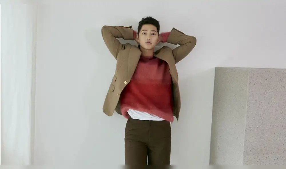 Desliza para ver más fotos de  Song Jong Ki. Créditos: History D&C