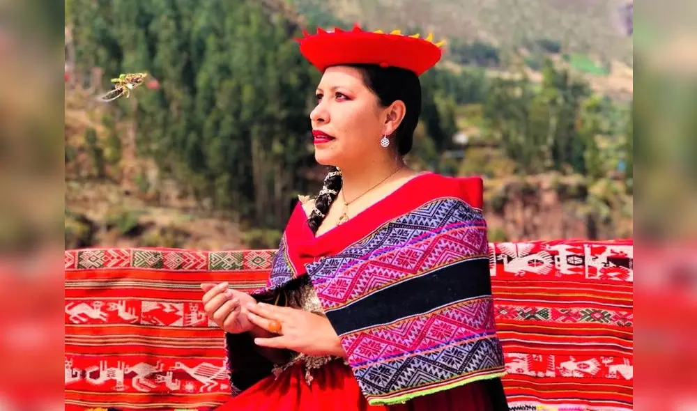 Soprano cusqueña, Gladis Huamán. Soprano cusqueña, Gladis Huamán.