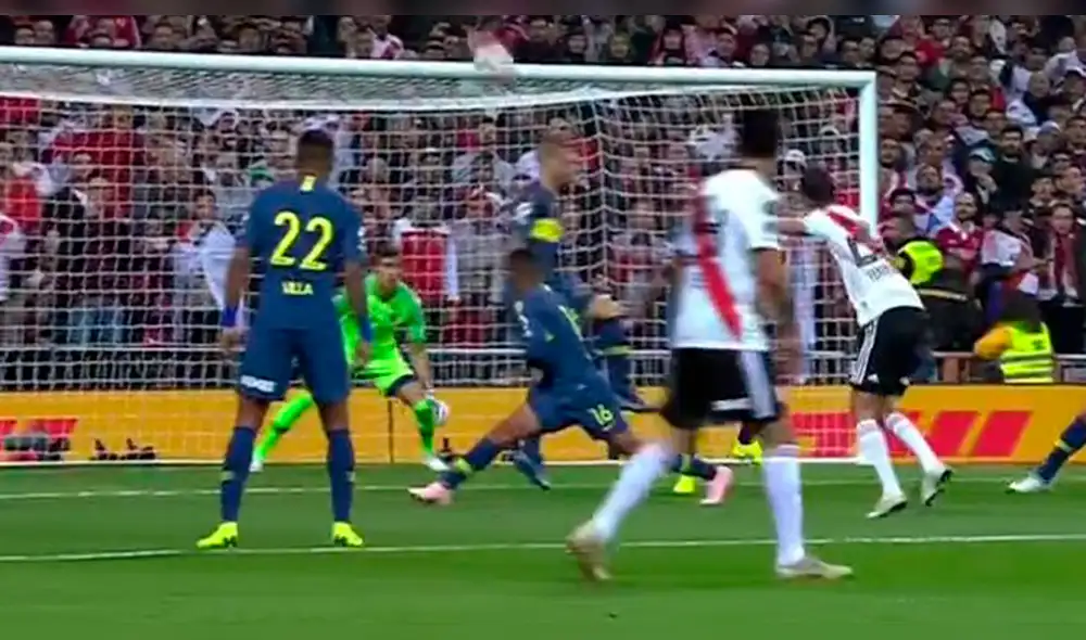 River vs Boca: Fernández no culminó bien una jugada preparada [VIDEO]
