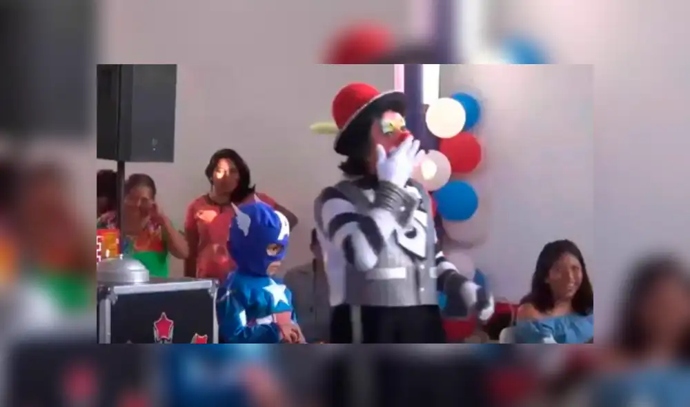 Facebook viral: niño 'trolea' a payaso que animaba su fiesta de cumpleaños [VIDEO]