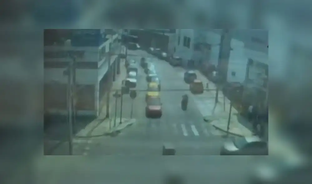 Balacera en Surquillo: cámara captó fuga de delincuentes que asaltaron a dos cambistas [VIDEO]