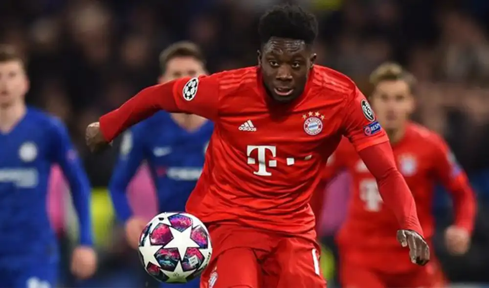 Alphonso Davies llegó al Bayern Múnich en el 2018. No obstante, el club ya le seguía los pasos desde el 2016. Foto: AFP.