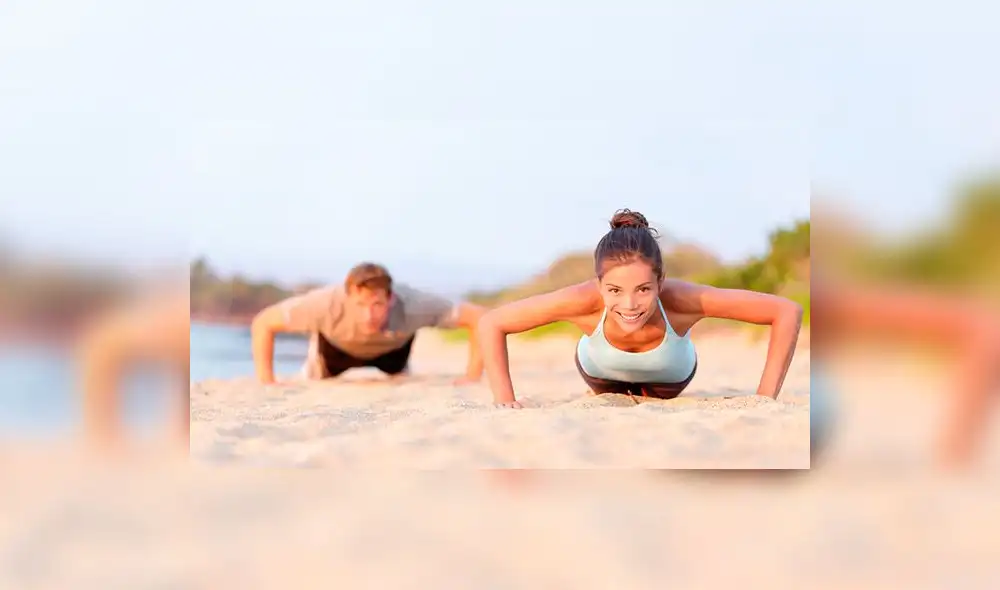 Siéntete bien haciendo estos ejercicios en la playa