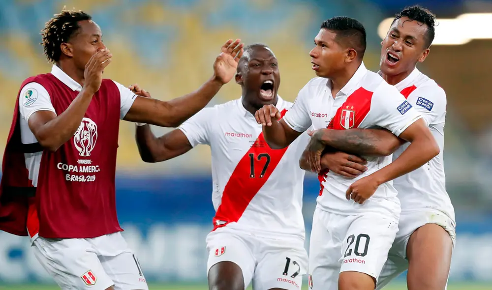 Marathon respondió sobre el supuesto desteñido en la camiseta de Perú en la Copa América 2019. | Foto: EFE Marathon respondió sobre el supuesto desteñido en la camiseta de Perú en la Copa América 2019. | Foto: EFE