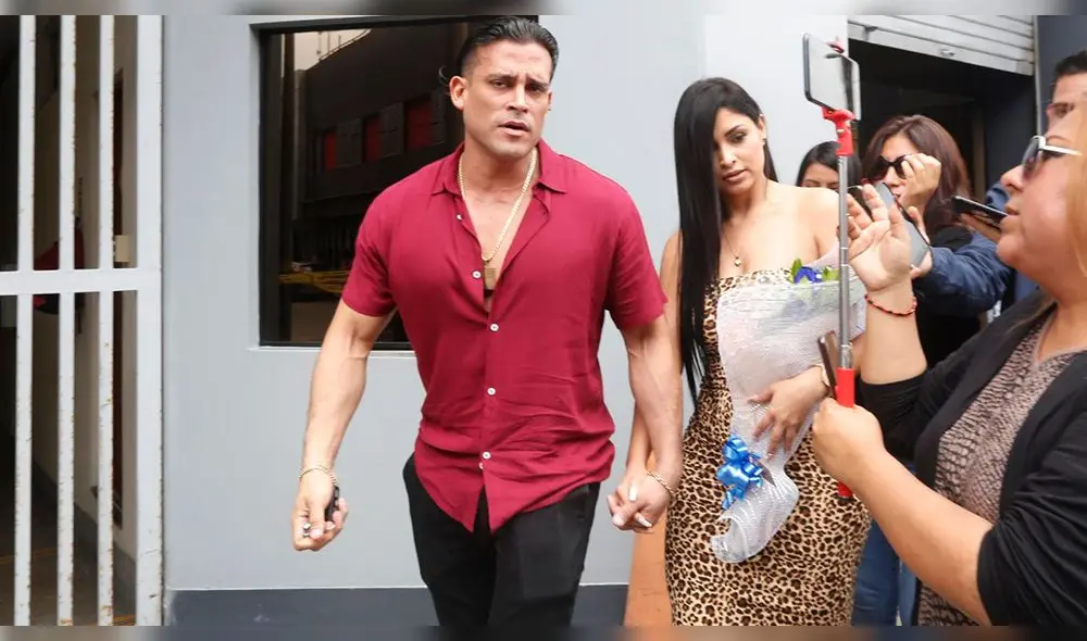 Isabel Acevedo no descarta encuentro con Christian Domínguez.