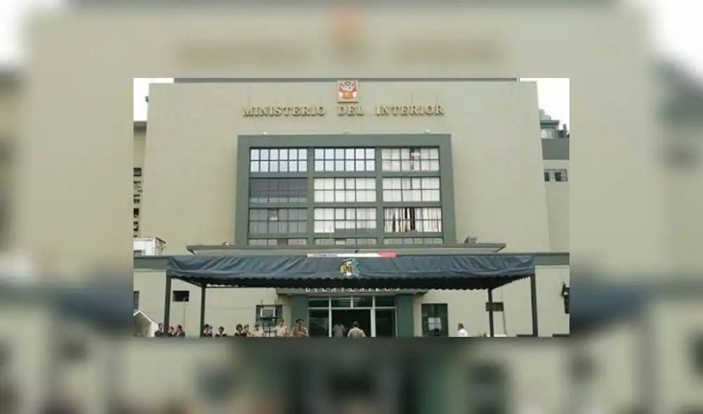 Ministerio del Interior denunció a usuarios que promovieron saqueos en redes sociales 