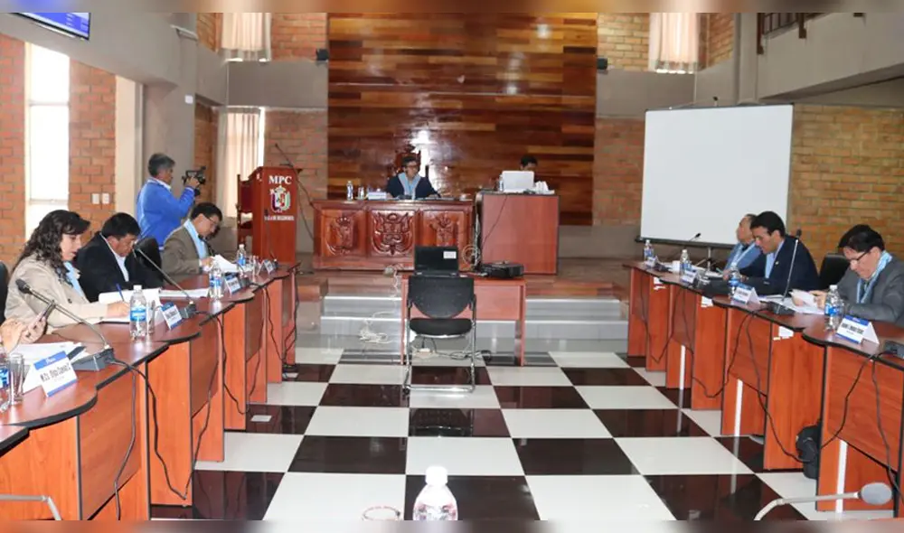 Regidores aprobaron por unanimidad ordenanza municipal. Regidores aprobaron por unanimidad ordenanza municipal.