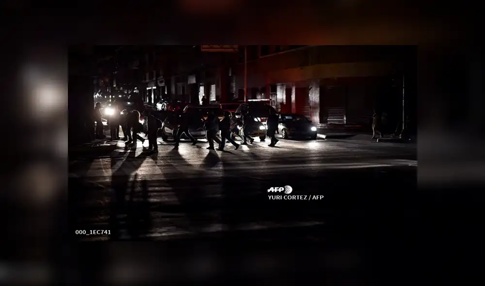 Caracas y varios estados venezolanos sufren un apagón masivo