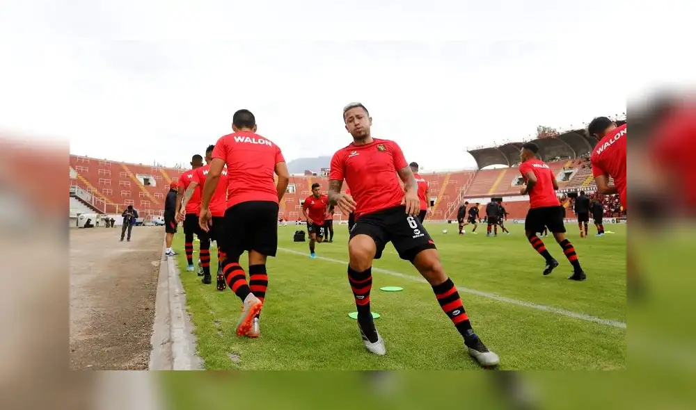 El defensa de FBC Melgar de Arequipa, Paolo Fuentes, se prepara para el reinicio de la Liga 1.