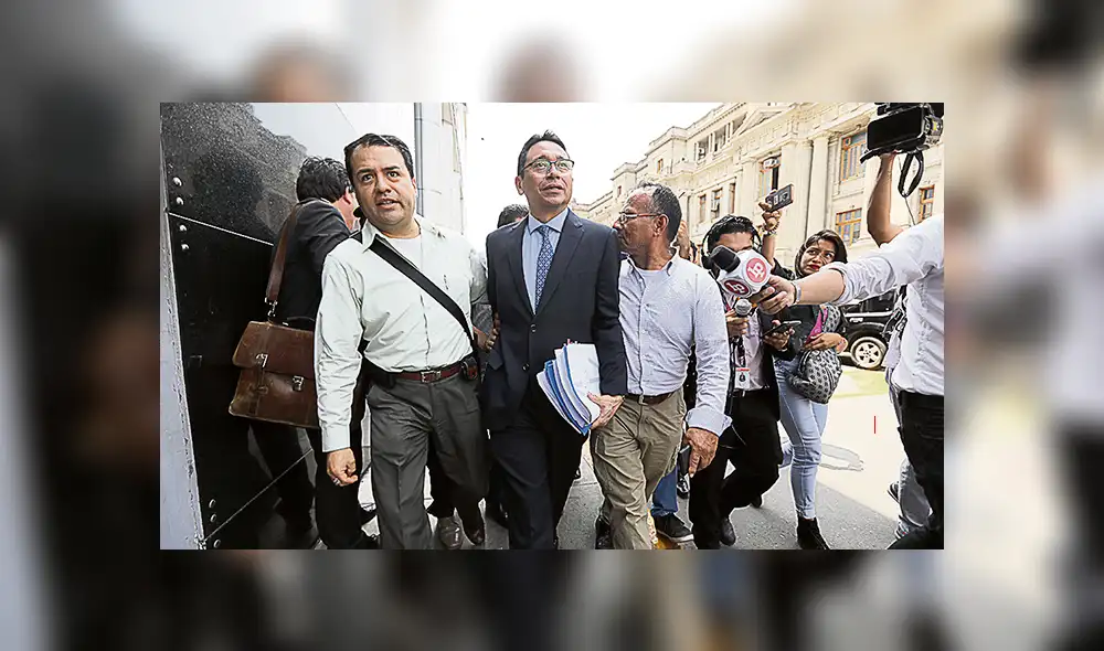 Fiscalía allana casas y oficinas de 11 árbitros en busca de pruebas 