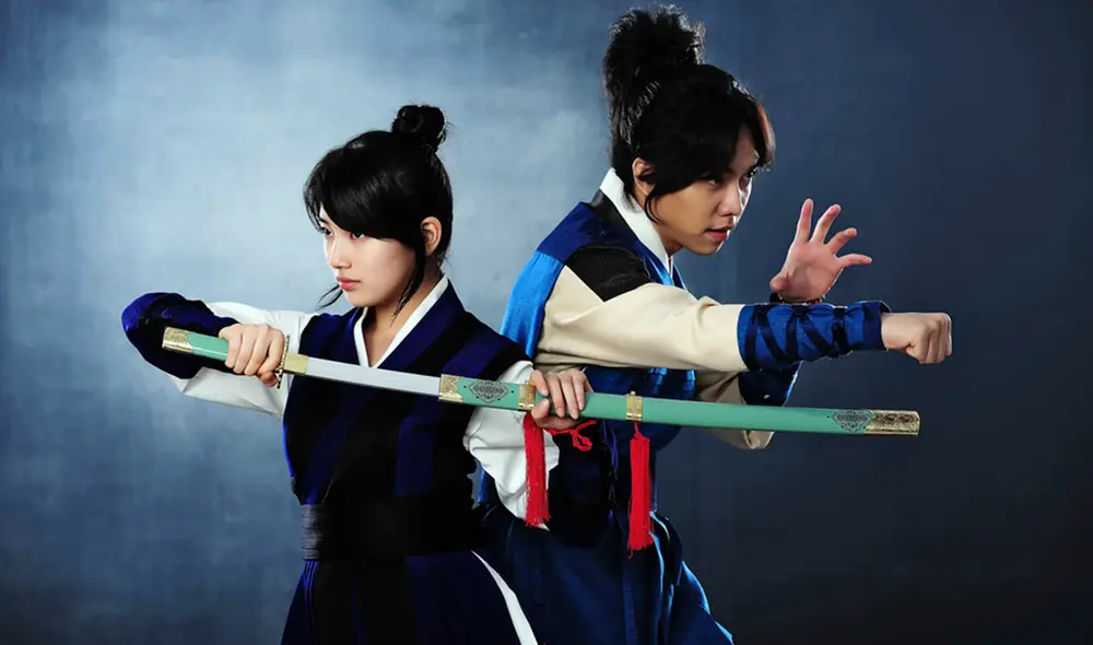 Suzy y Lee Seung Gi en el drama histórico Gu Family Book. Foto: Hancinema