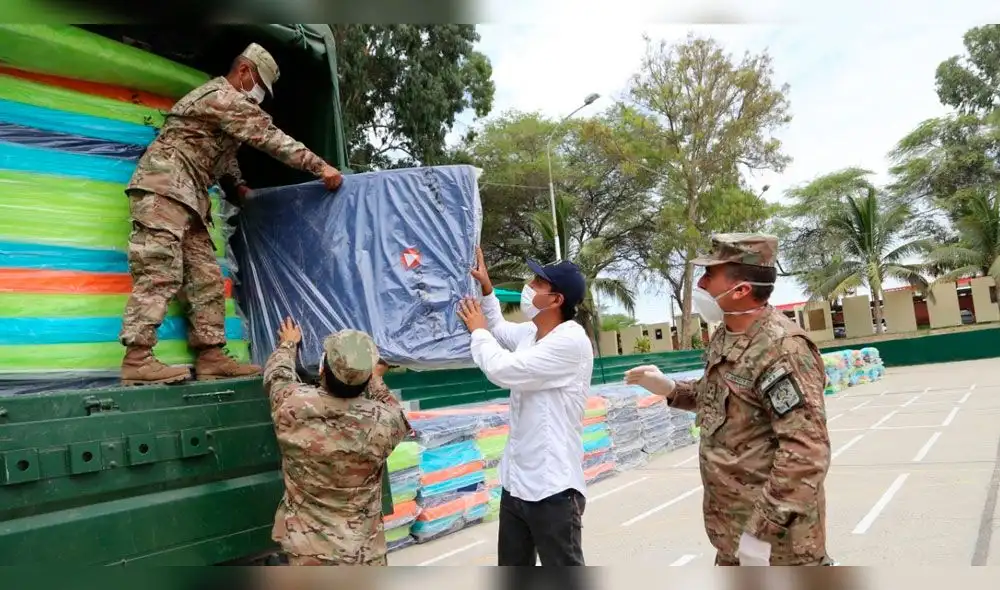 MPCh entregó colchonetas al Ejército como apoyo en días de emergencia.