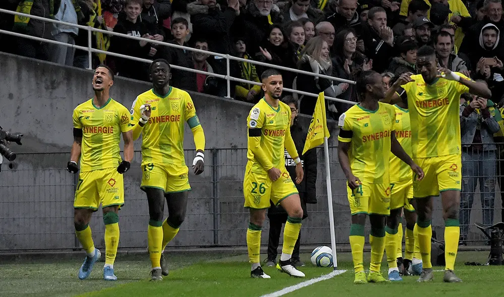 Cristian Benavente se hizo presente en el Nantes vs. Saint-Étienne con una brillante asistencia. | Foto: AFP
