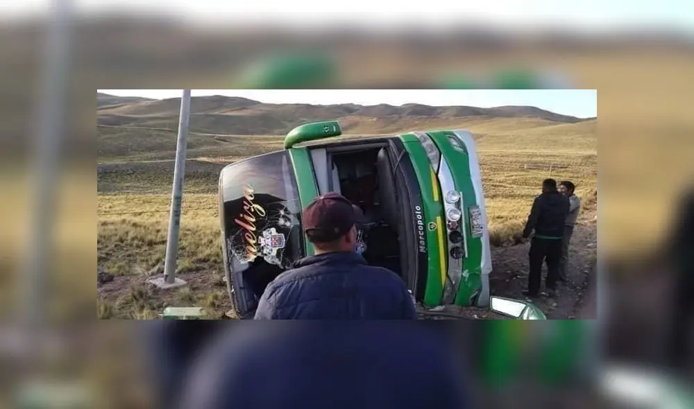 Dos muertos y 32 heridos deja accidente de tránsito en carretera Arequipa - Juliaca. Foto: La República. Dos muertos y 32 heridos deja accidente de tránsito en carretera Arequipa - Juliaca. Foto: La República.