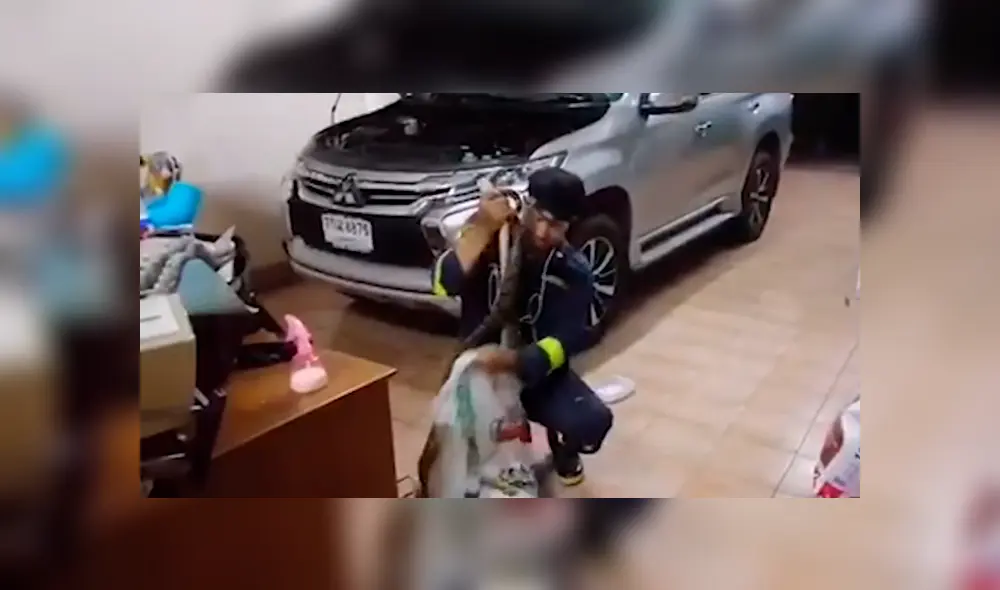 Hombre revisa su vehículo y queda en shock al descubrir una ‘misteriosa’ criatura