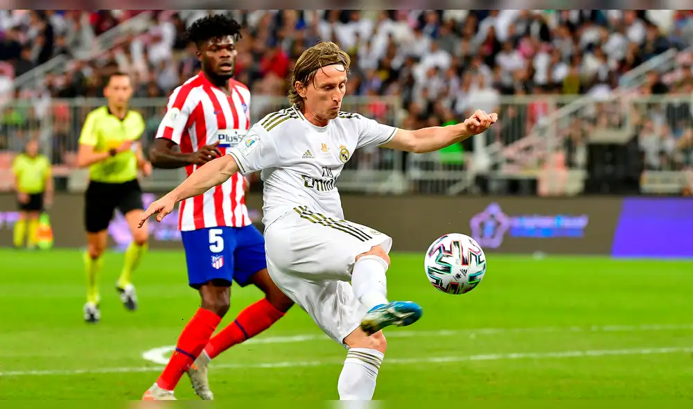 Real Madrid vs. Atlético Madrid se enfrentan EN VIVO ONLINE EN DIRECTO vía DirecTV Sports por la Final de la Supercopa de España desde el estadio ‘King Abdullah Sports City’ (Yeda, Arabia Saudita). Real Madrid vs. Atlético Madrid se enfrentan EN VIVO ONLINE EN DIRECTO vía DirecTV Sports por la Final de la Supercopa de España desde el estadio ‘King Abdullah Sports City’ (Yeda, Arabia Saudita).