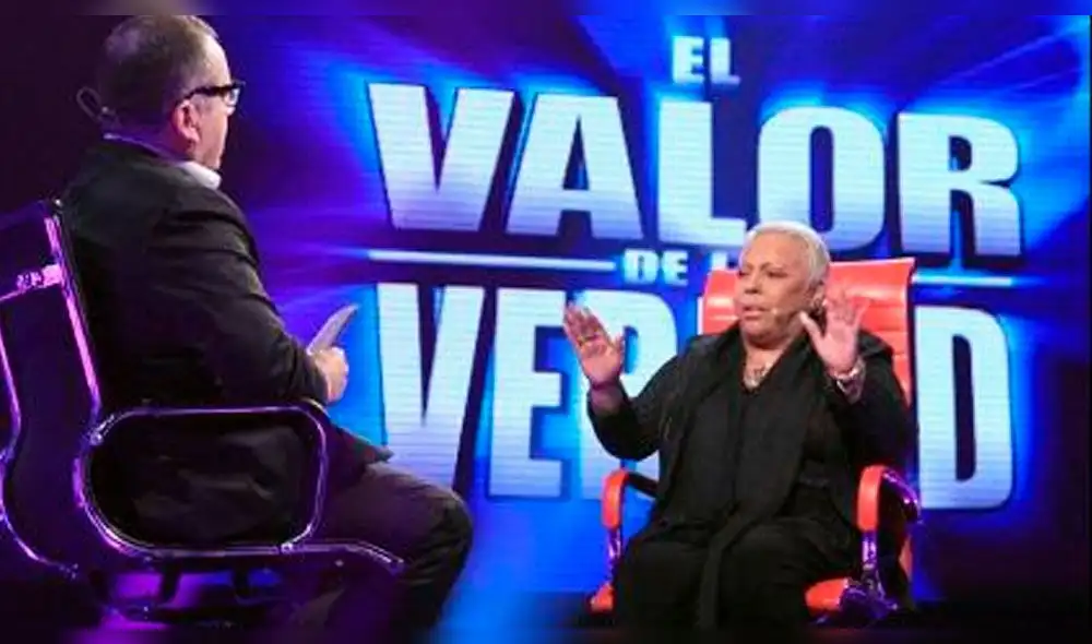 Beto Ortiz y Lucía de la Cruz causan intriga con fotografía en set de "El valor de la verdad" Beto Ortiz y Lucía de la Cruz causan intriga con fotografía en set de "El valor de la verdad"