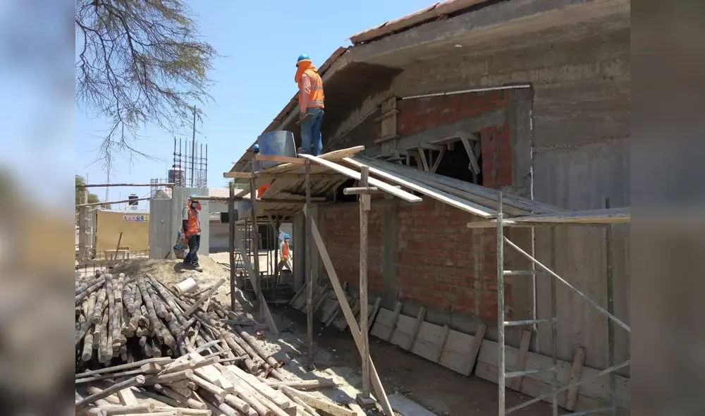 Sunafil paraliza construcción de colegio. Foto: Sunafil.