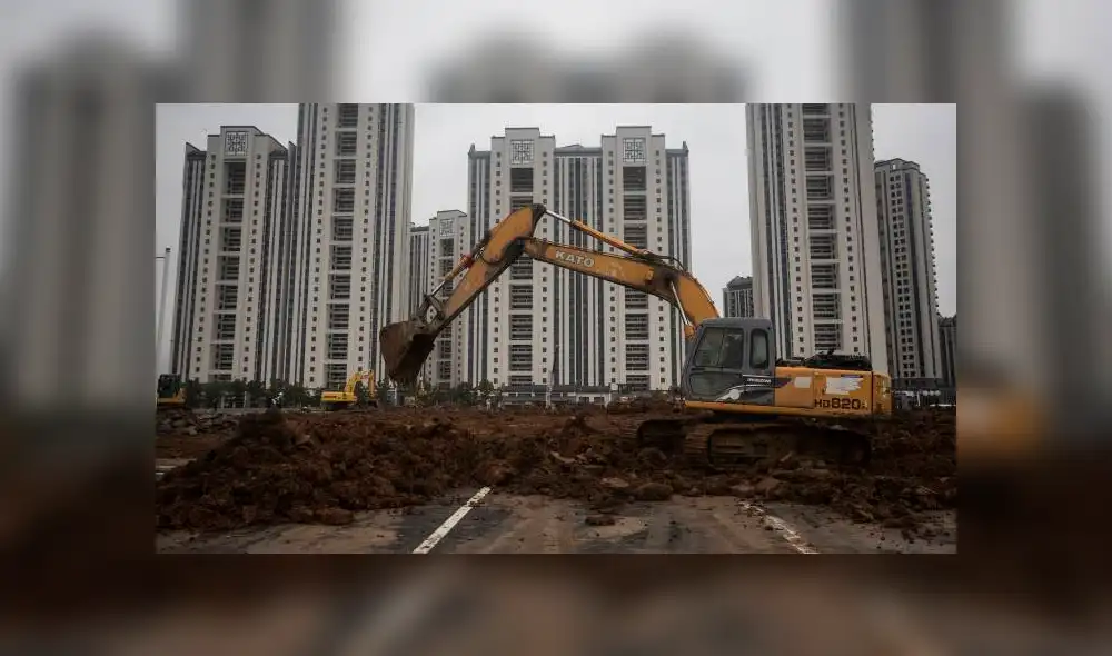 Coronavirus: construyen hospital en Wuhan