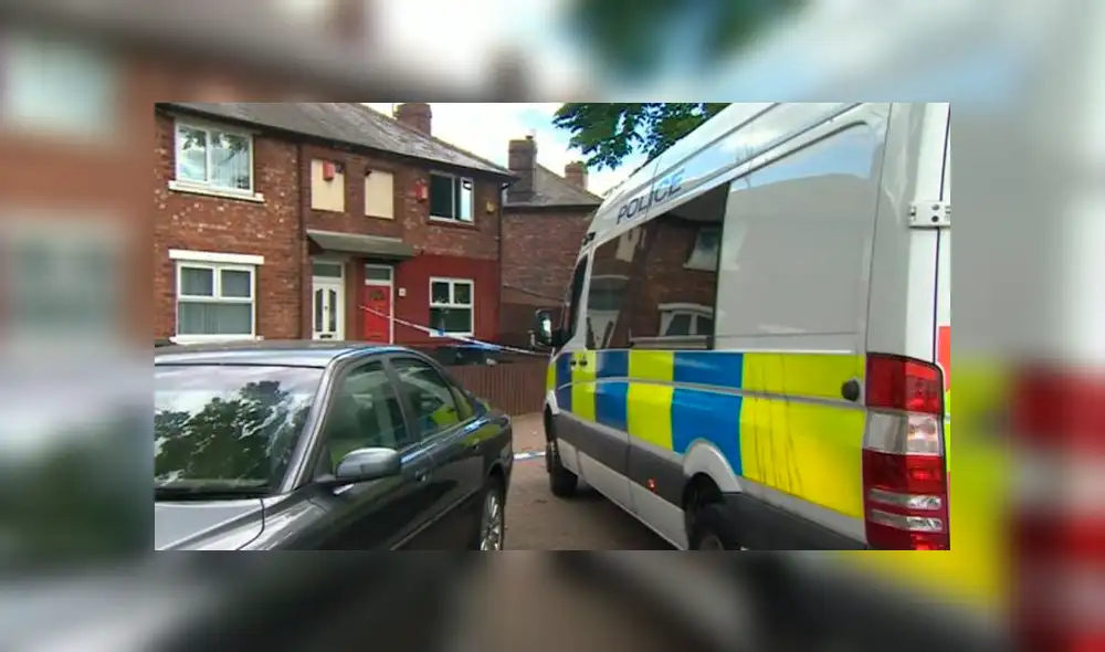 Adolescente asesina a su padre cuando agredía brutalmente a su esposa [VIDEO] 