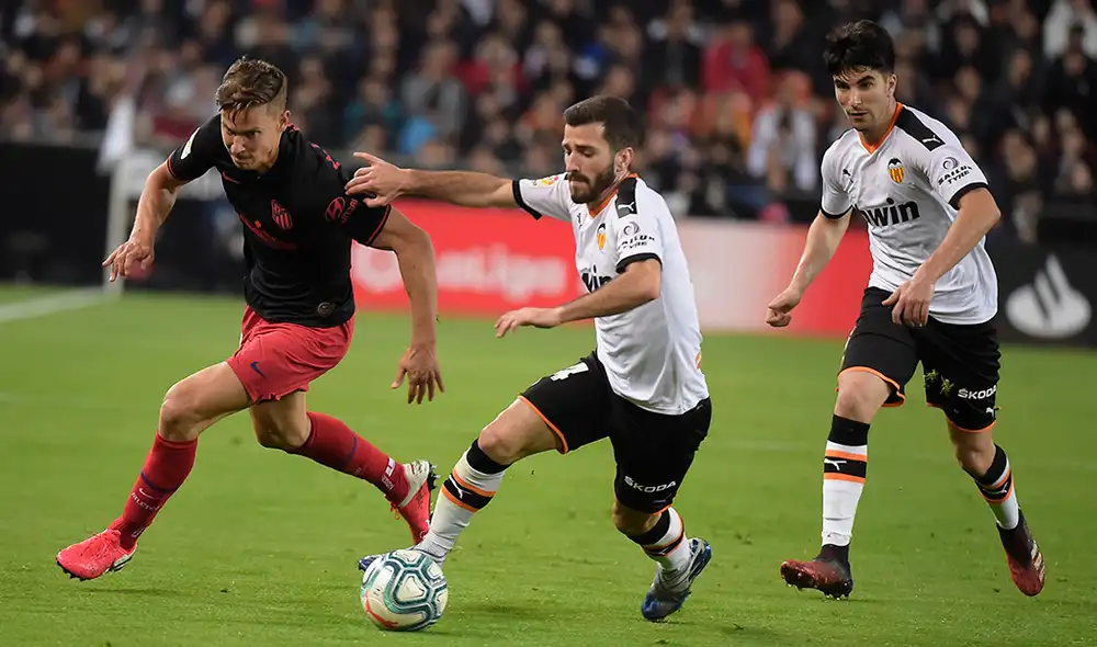 Atlético de Madrid vs. Valencia por la fech 24 de la Liga Santander. Foto: AFP