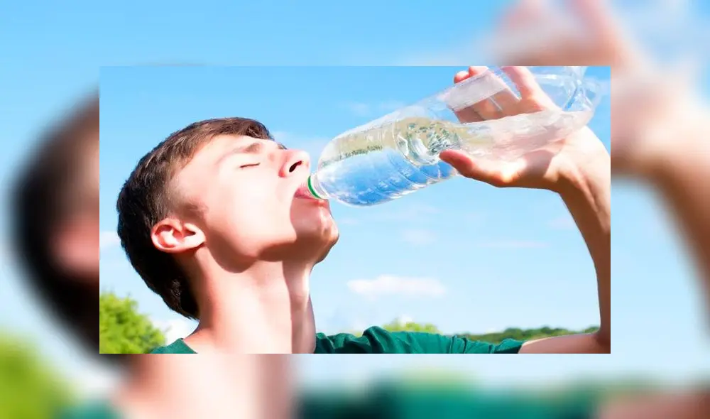 Gaseosas y jugos industriales no evitan deshidratación, advirtió el Minsa Gaseosas y jugos industriales no evitan deshidratación, advirtió el Minsa