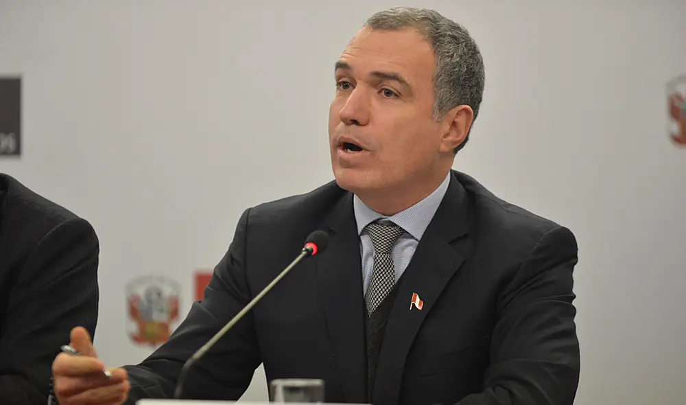 Salvador del Solar. Foto: Javier Quispe. Salvador del Solar. Foto: Javier Quispe.