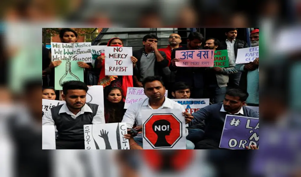 Madre propone quemar a su hijo si es hallado culpable de una violación a veterinaria