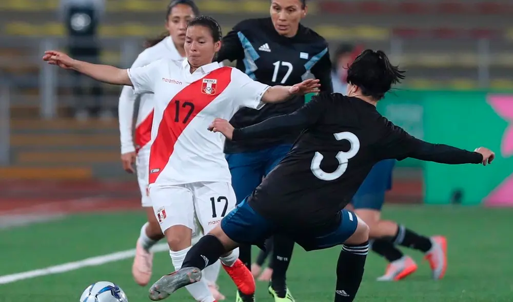 Perú y Argentina se enfrentan por la primera fecha del fútbol femenino en los Juegos Panamericanos Lima 2019. Perú y Argentina se enfrentan por la primera fecha del fútbol femenino en los Juegos Panamericanos Lima 2019.