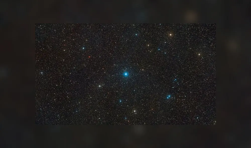 Este punto brillante es la región del cielo donde se encuentra el agujero negro. Imagen: ESO.