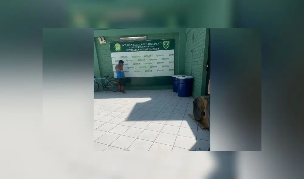 Joven denuncia que policía la amenazó tras detenerla durante estado de emergencia