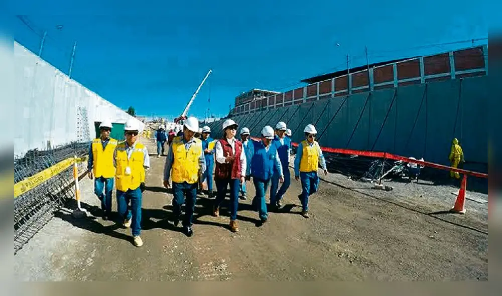 variante de uchumayo.  Durante su gobierno Yamila Osorio supervisa el tramo III de la Variante de Uchumayo, ICCGSA nunca concluyó los trabajos.
