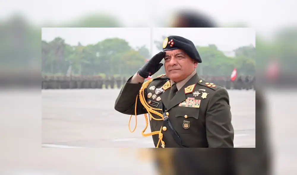 Fujimorista Úrsula Letona miente sobre relevo en el Ejército peruano