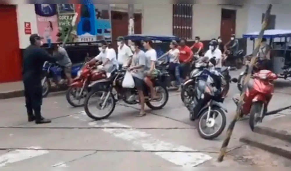 Policía da reflexivo mensaje a ciudadanos de Tarapoto. Policía da reflexivo mensaje a ciudadanos de Tarapoto.