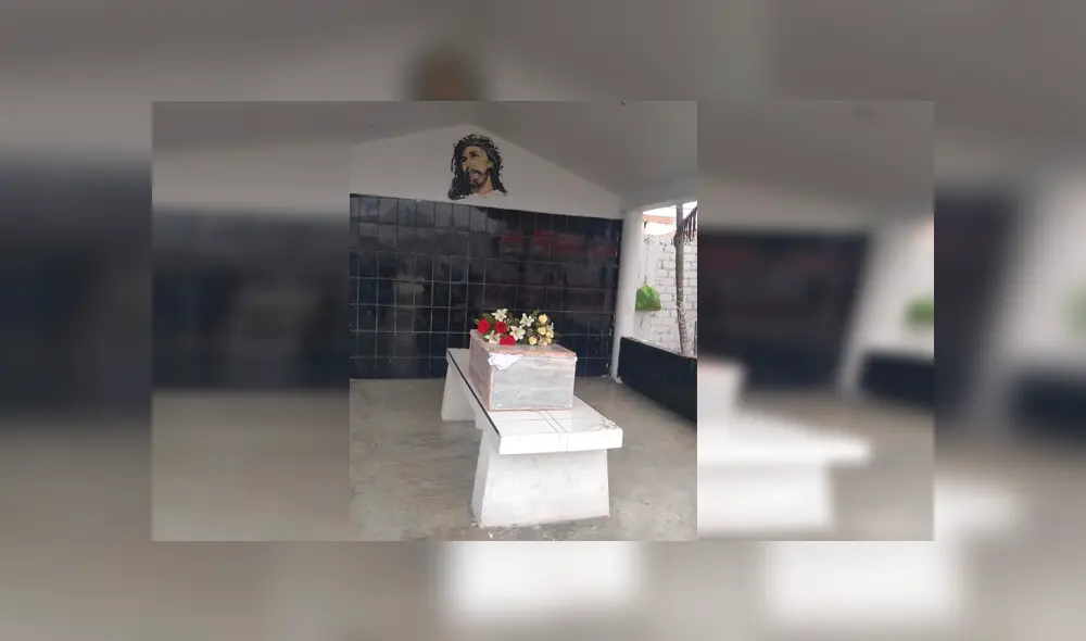 Desliza para ver las fotos del entierro de 'Manchas'. Foto: Facebook / Estrella Condeso Polo.